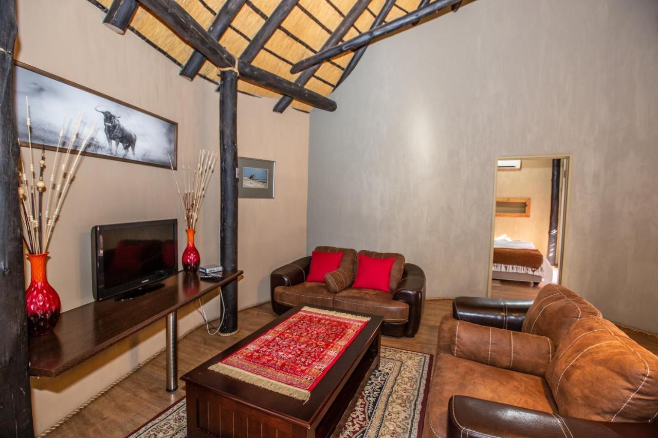 Lapa Lange Game Lodge Mariental Exterior photo